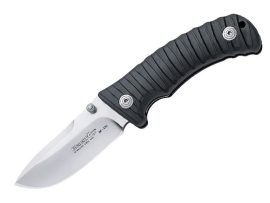 Black Fox Hunter Folder